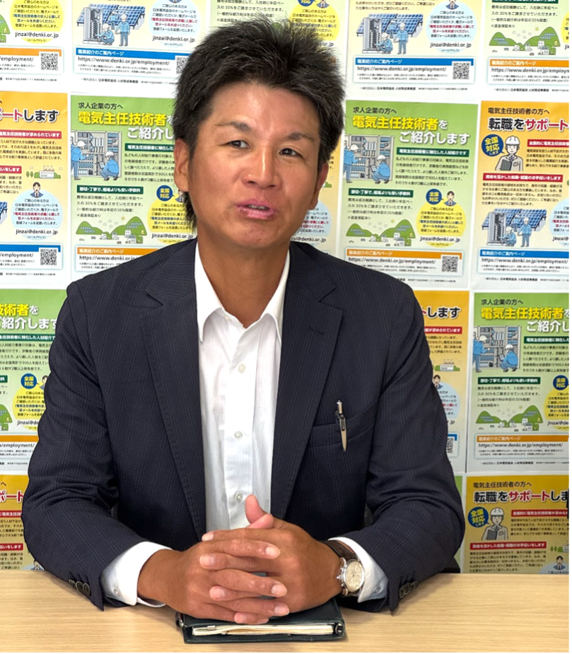人材育成事業部の副課長を務める小澤さん