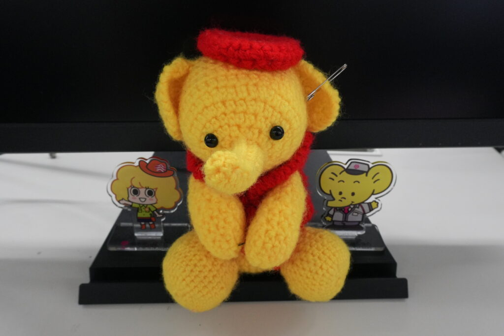 かわいい手作りのあみぐるみとアクスタ