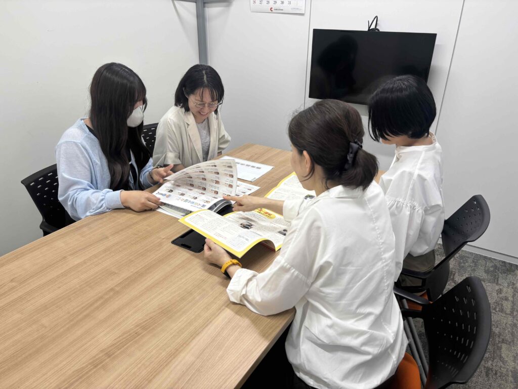 中部電気保安協会の広報のみなさんのファッション